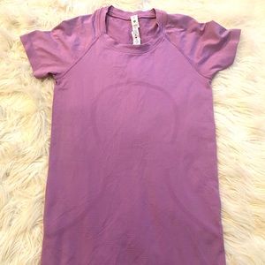 Lululemon Swiftly Tech Short Sleeve Top, Size 2, Purple